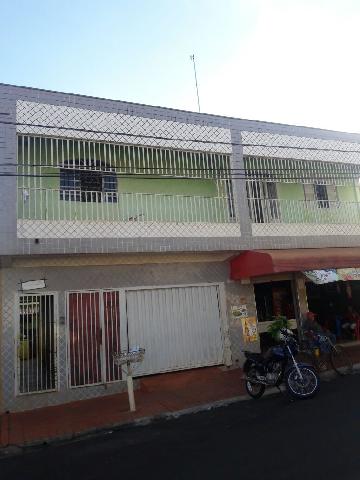 Alugar Casas / Padrão em Sertãozinho. apenas R$ 270.000,00