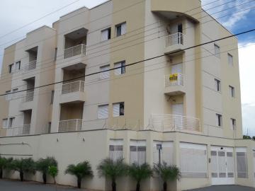 Alugar Apartamentos / Padrão em Sertãozinho. apenas R$ 300.000,00