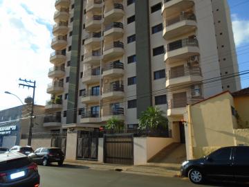 Alugar Apartamentos / Padrão em Sertãozinho. apenas R$ 450.000,00