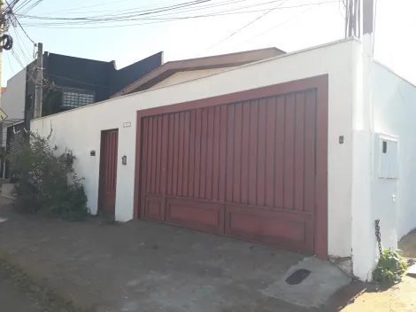 Alugar Casas / Padrão em Sertãozinho. apenas R$ 3.000,00