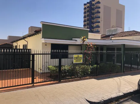 Alugar Casas / Padrão em Sertãozinho. apenas R$ 1.900,00